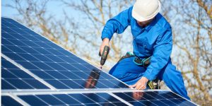 Installation Maintenance Panneaux Solaires Photovoltaïques à Le Ferre